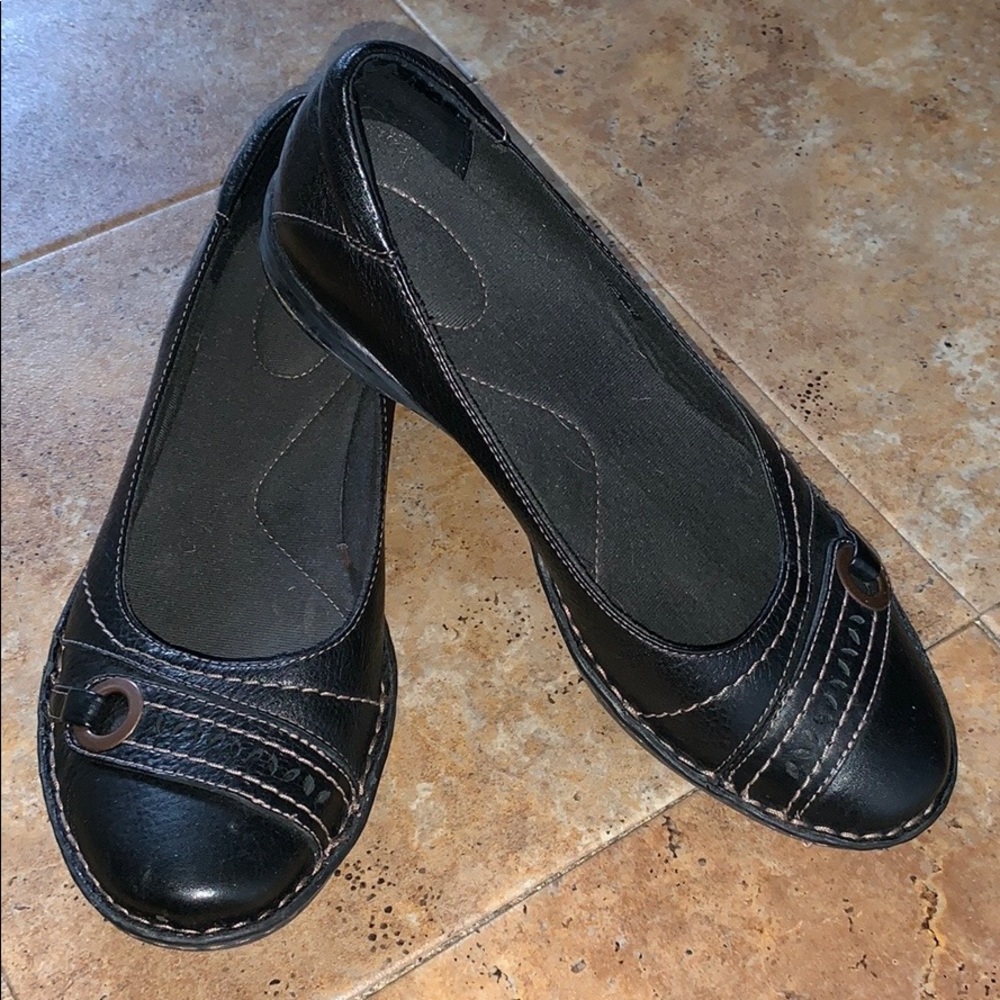 Women’s shoes